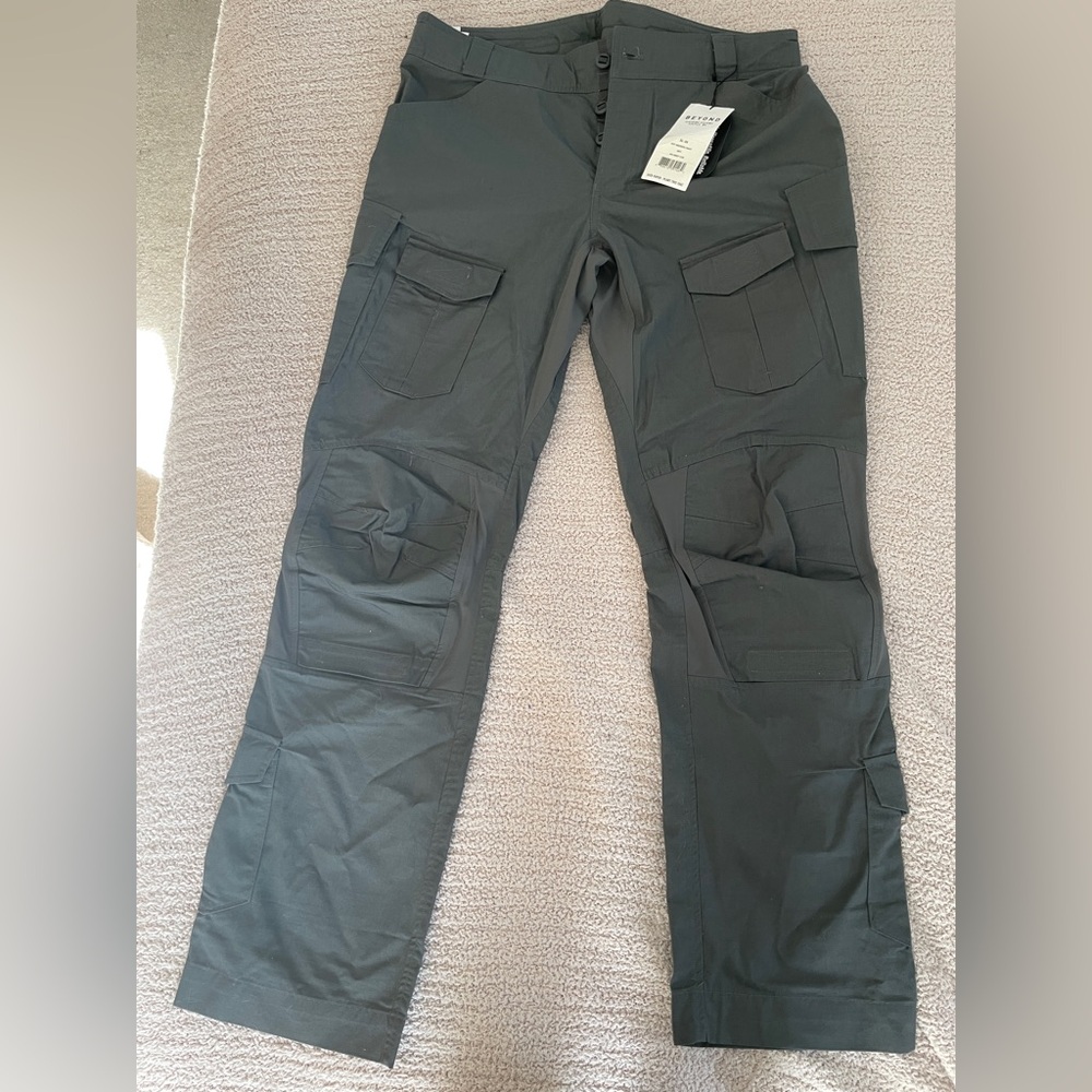 Beyond Clothing A9T Mission Pant Men's Charcoal Cargo Pants 36Long